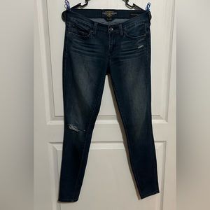 EUC LUCK BRAND Charlie  Super Skinny Jeans 2/26